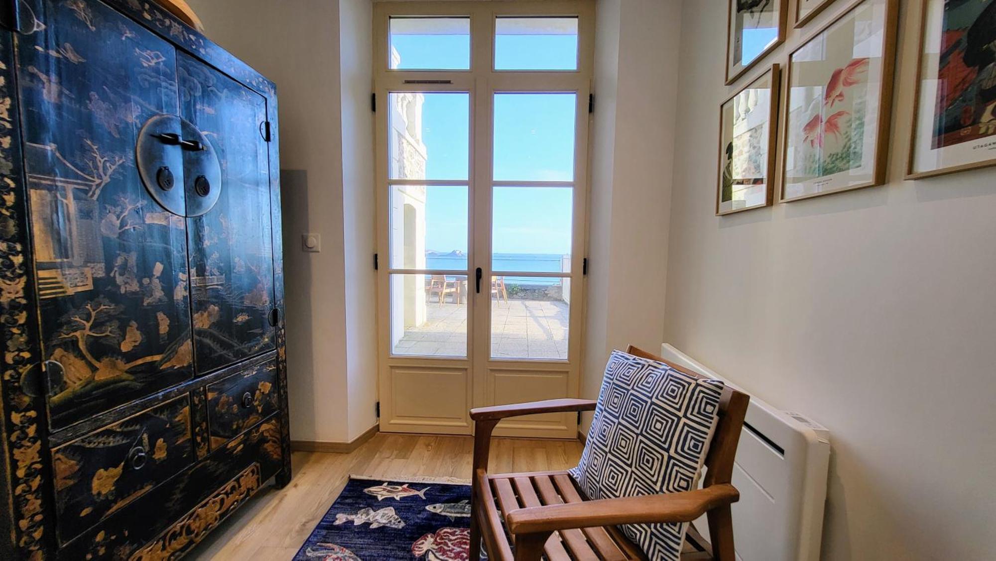 Vue Pleine Mer A La Perle Marine - La Terrasse Динард Екстериор снимка
